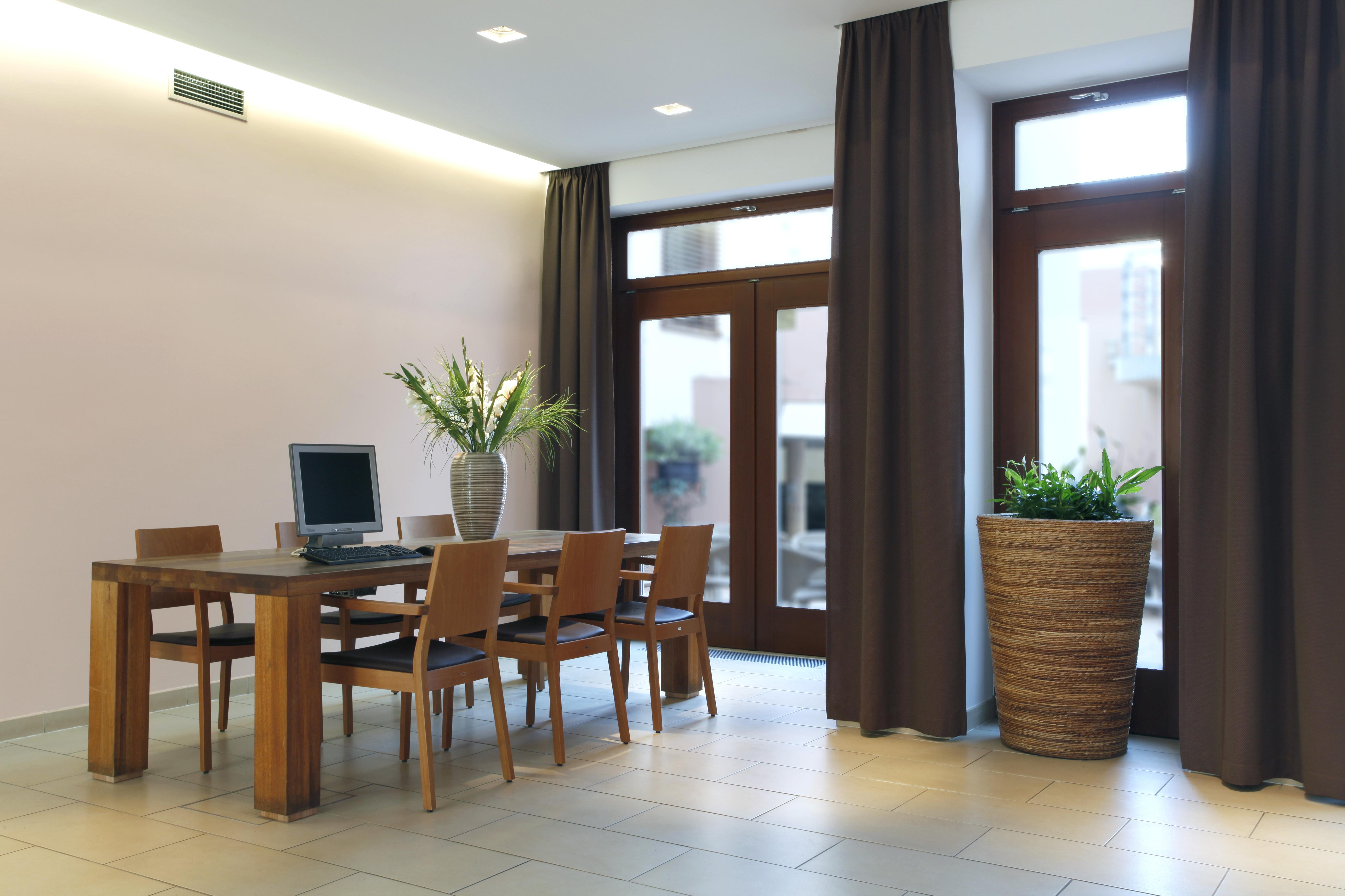 Hotel Carol Прага Екстериор снимка