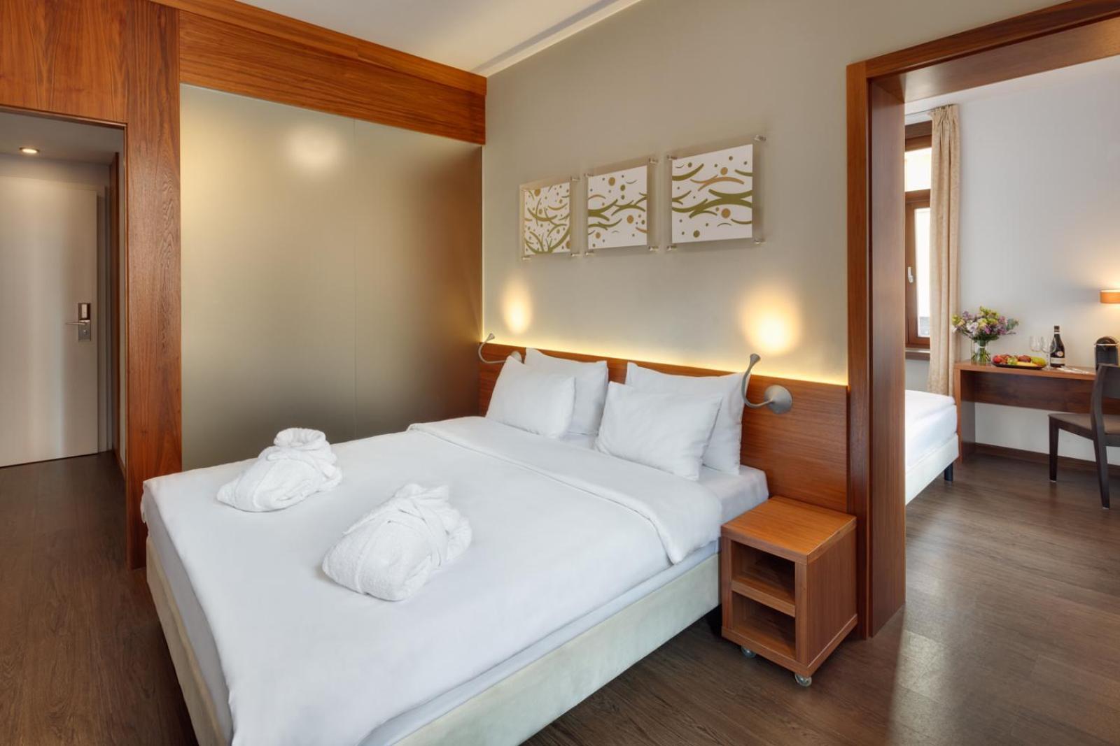 Hotel Carol Прага Екстериор снимка